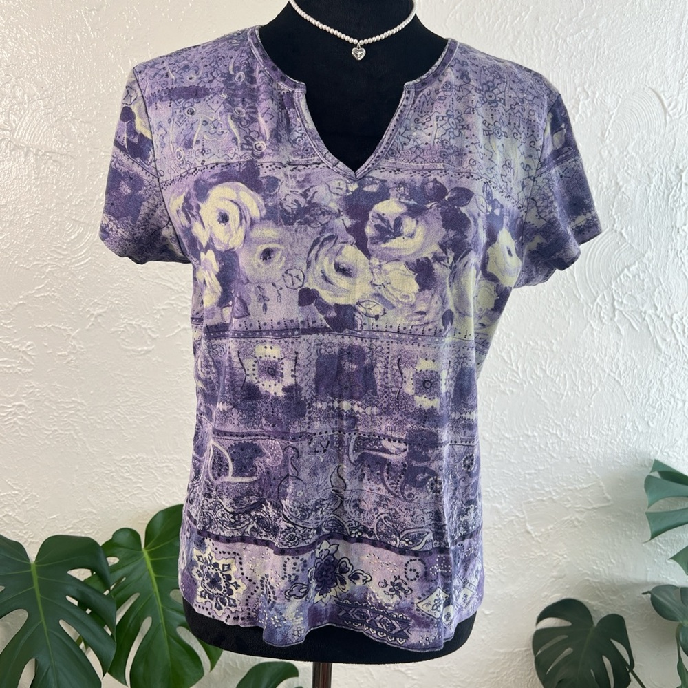 Purple Floral Women's Short Sleeve Top